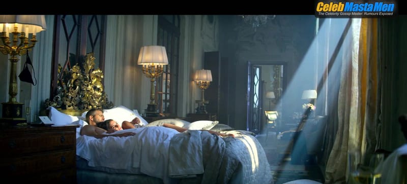 Ryan Reynolds Shirtless Scene in 6 Underground