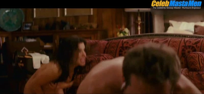 Ryan Reynolds Shirtless,Butt Scene in The Proposal