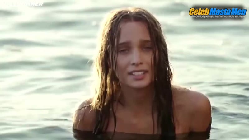 Michele Morrone's Ass, Shirtless Scene in Sirens