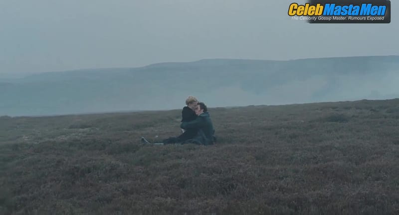 Jacob Elordi's Straight, Shirtless Scene from "wuthering Heights