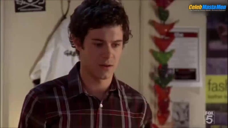 Chris Pratt Shirtless Scene in The O.c.