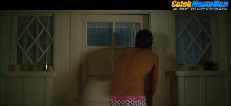 Ashton Kutcher Shirtless,Underwear Scene from Spread