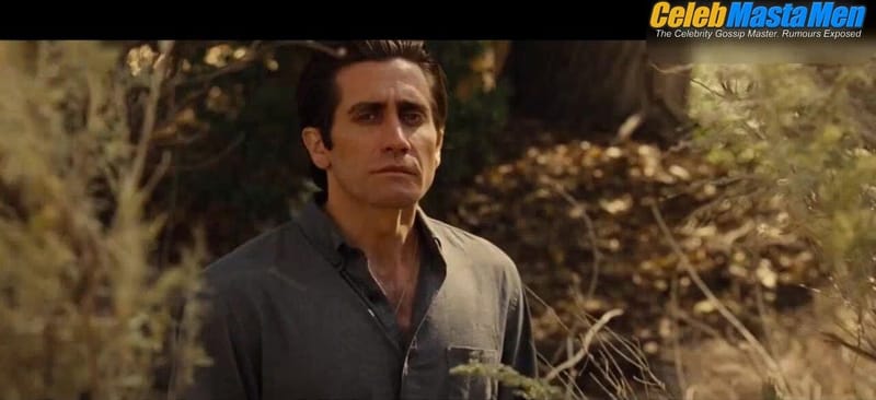 Aaron Taylor-Johnson's Sexy Scene from Nocturnal Animals