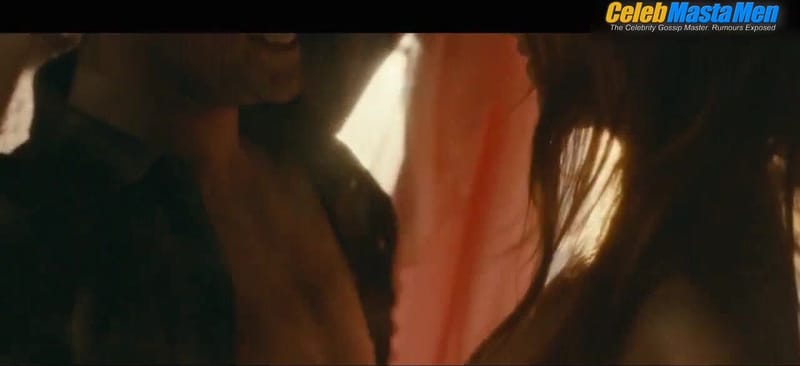 Daniel Radcliffe Shirtless, Sexy Scene from Horns