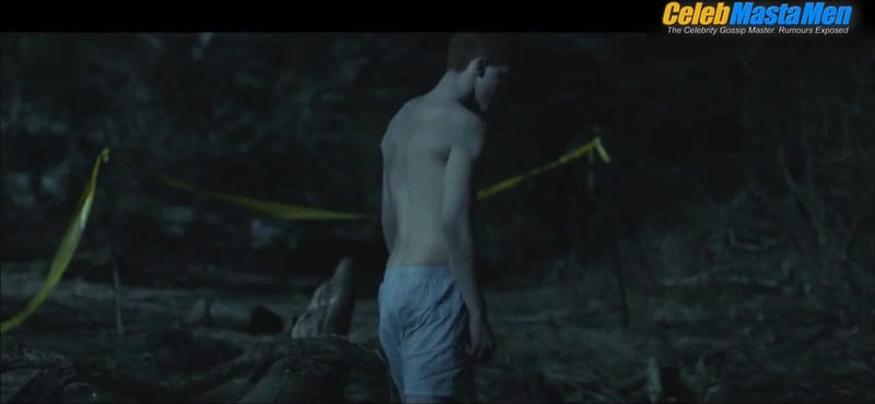 Cameron Monaghan Shirtless,Underwear Scene from Jamie Marks Is Dead