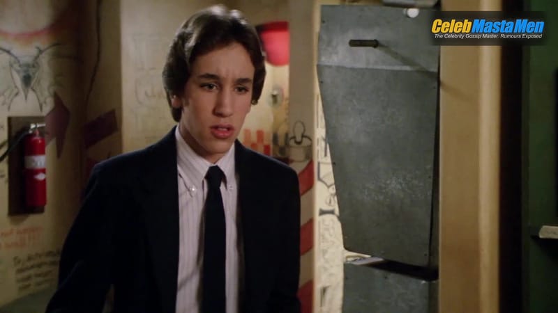 Val Kilmer's Shirtless Scene in Real Genius
