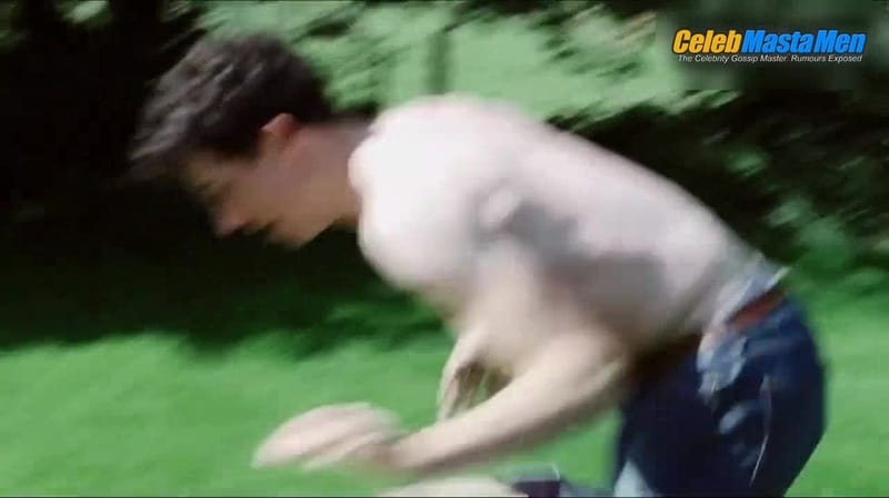 Josh O'Connor and Daniel Metz Shirtless Scene from Amorous