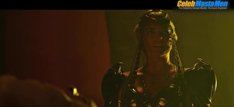 Oscar Isaac's Sexy Scene from Xmen Apocalypse