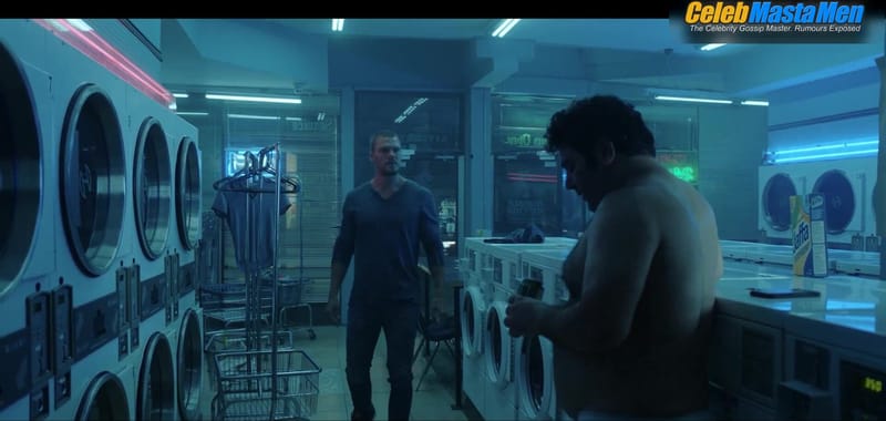 Alan Ritchson and Massimo Cannistraro Shirtless, Underwear Scene in Titans