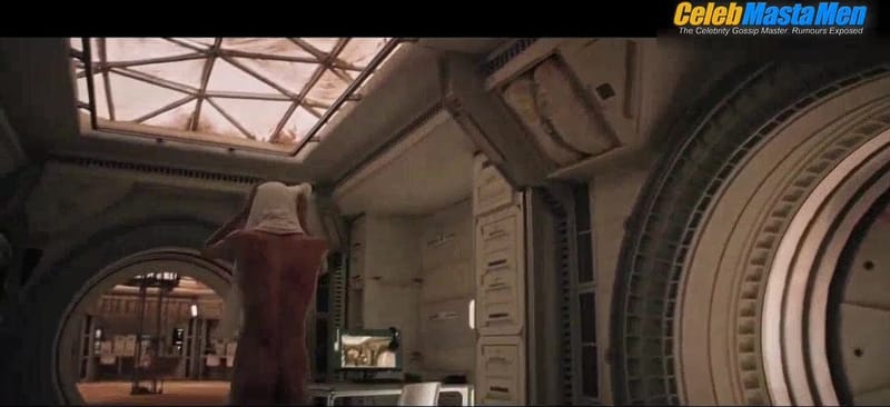 Matt Damon Nude Penis and Butt Scene in The Martian