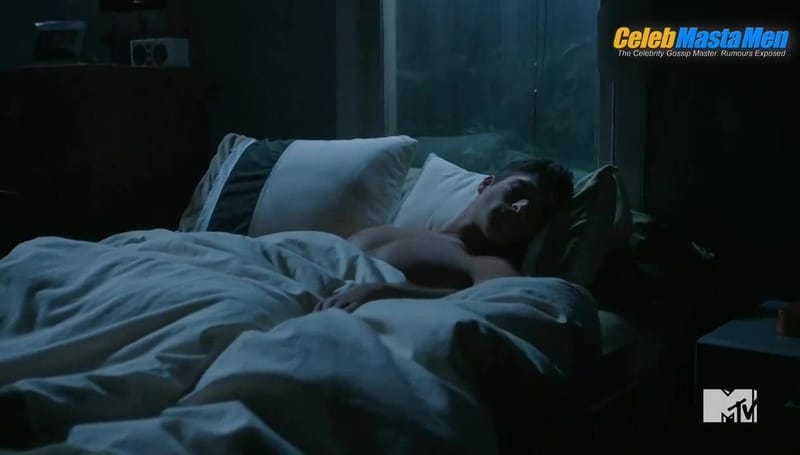 Tyler Posey's Sexy Scene from Teen Wolf