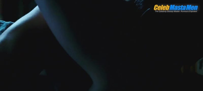 Matt Damon's Shirtless Scene from The Adjustt Bureau