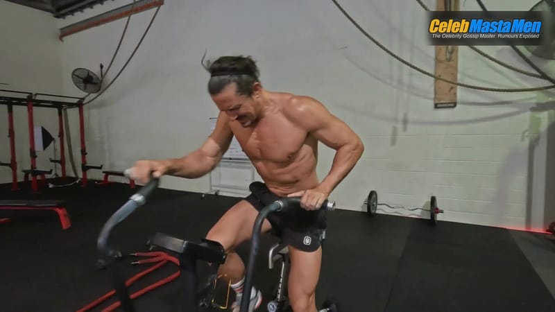 Orlando Bloom Shirtless Scene in Orlando Bloom: To The Edge