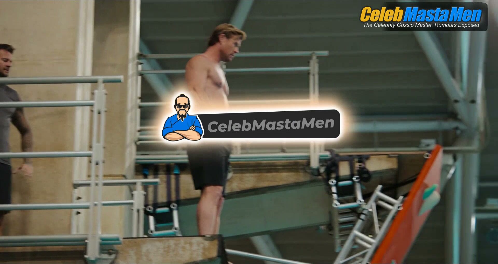 Chris Hemsworth Shirtless Scene In Limitless - Photo 5 of 5