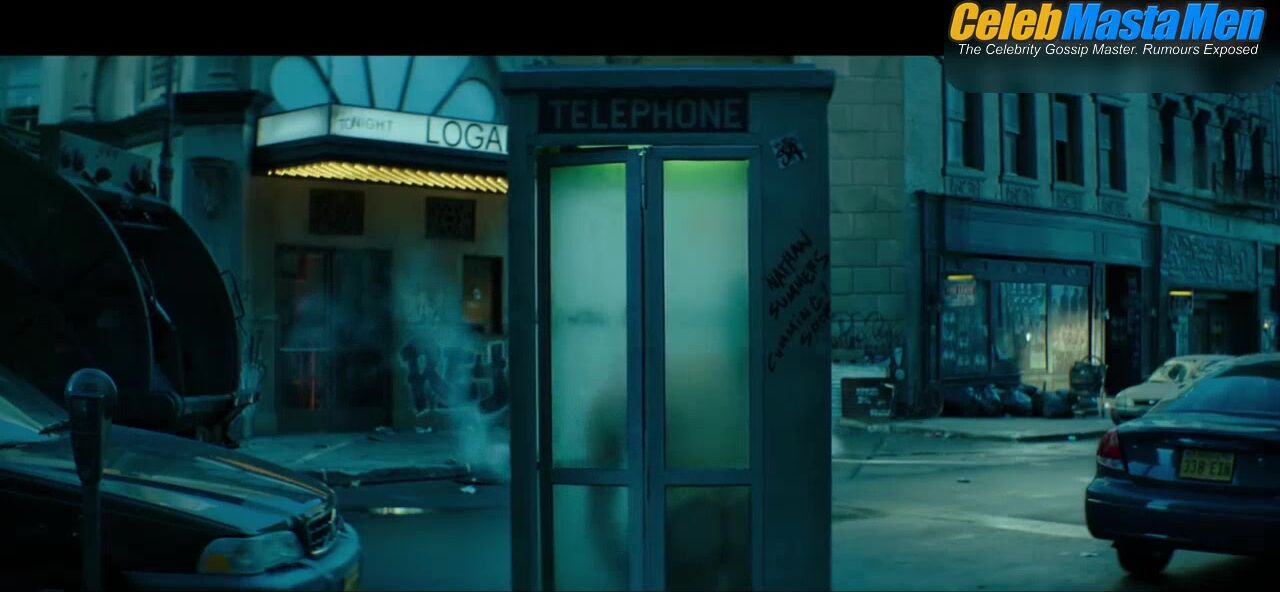 Ryan Reynolds Sexy Scene in Deadpool 2 screenshot 5