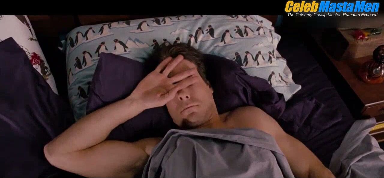 Ryan Reynolds Sexy Scene in The Change-up screenshot 2