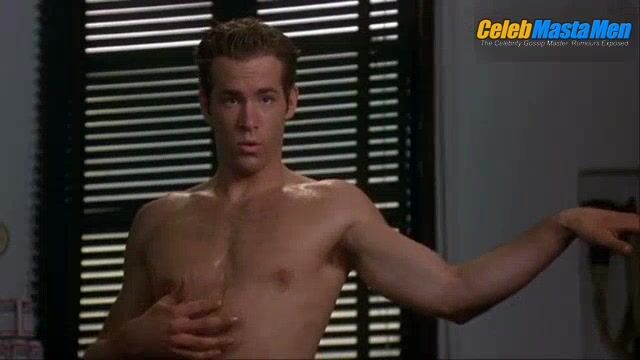 Ryan Reynolds Sexy,Shirtless Scene in Buying The Cow screenshot 5