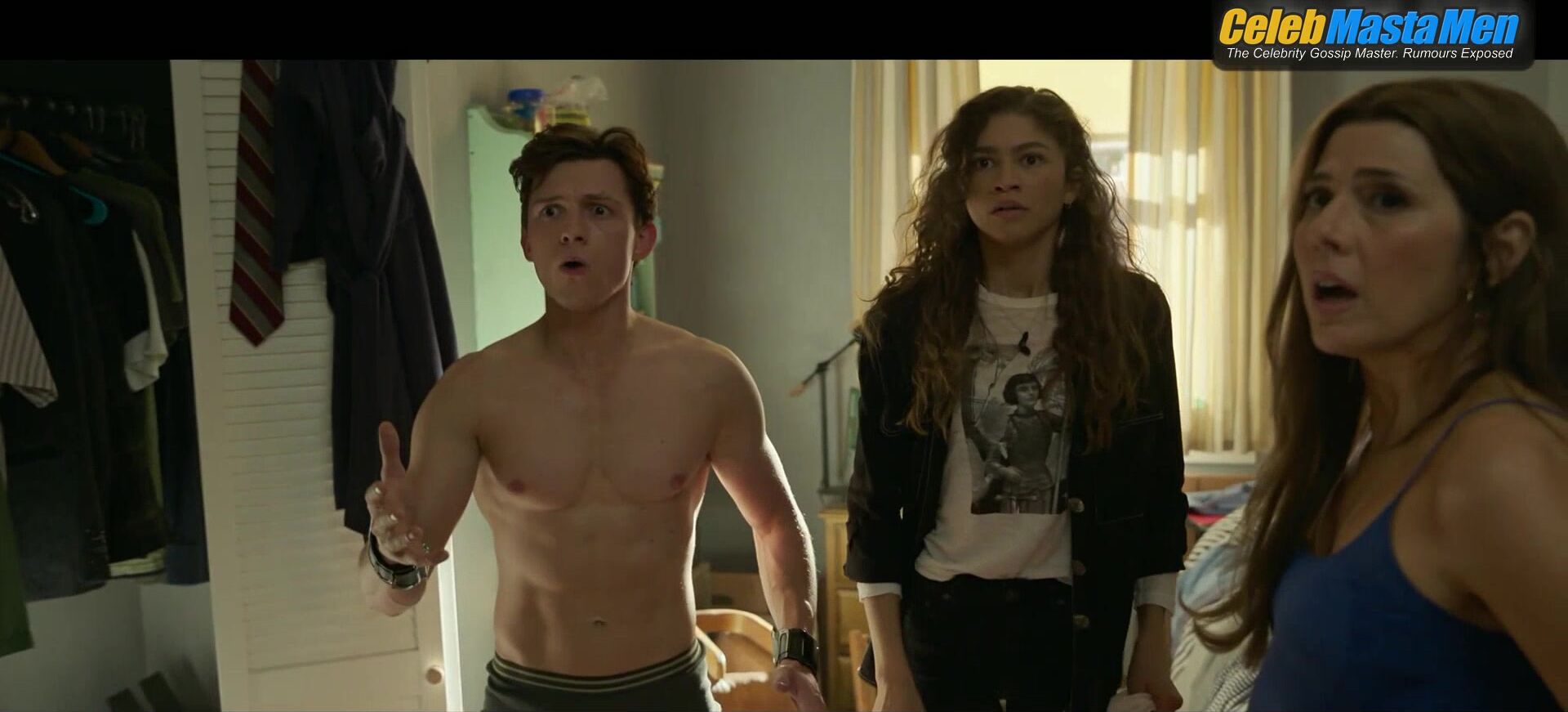 Tom Holland Underwear, Shirtless Scene in Spider-man: No Way Home screenshot 5