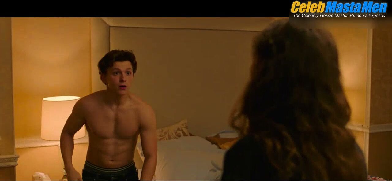 Tom Holland Shirtless Scene in Spider-man: Far From Home screenshot 2