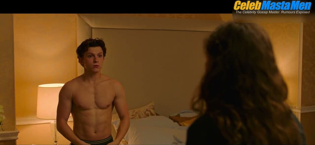 Tom Holland Shirtless Scene in Spider-man: Far From Home screenshot 4