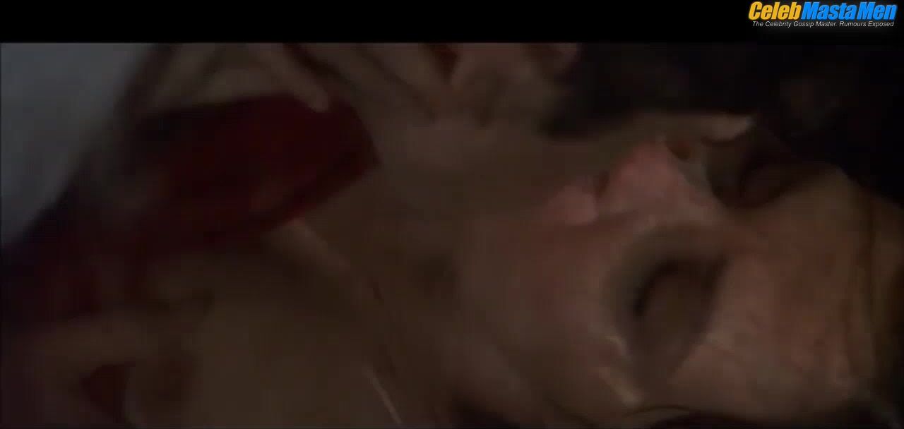 Henry Cavill Straight Scene in Laguna screenshot 2