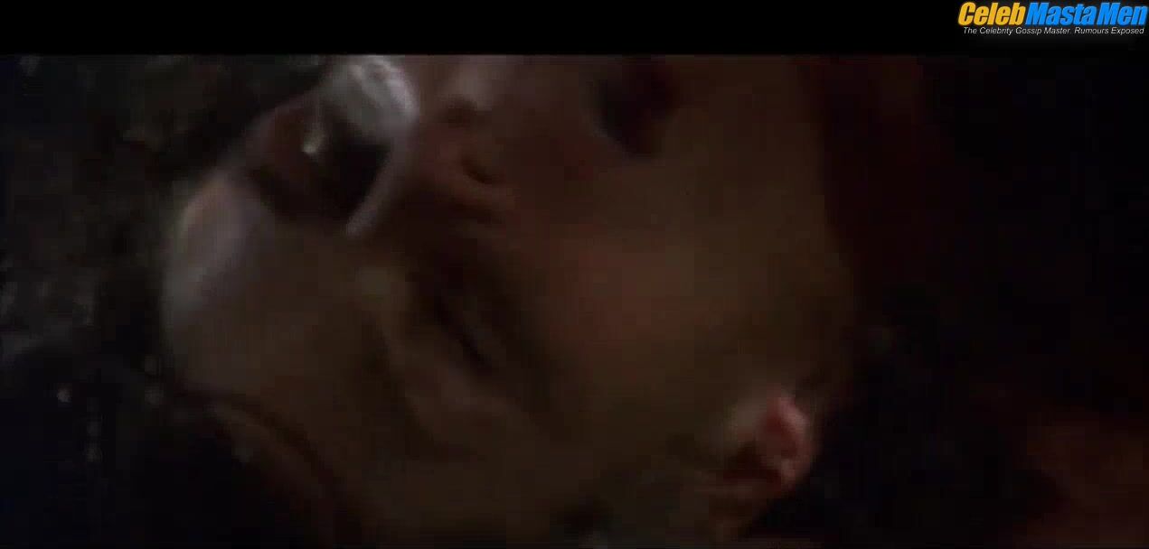 Henry Cavill Straight Scene in Laguna screenshot 4
