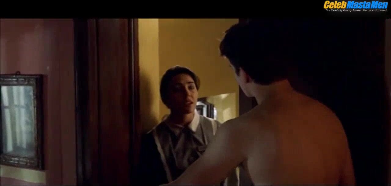Henry Cavill Shirtless Scene in Laguna screenshot 2