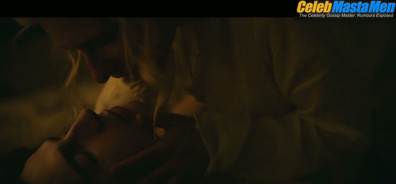 Timothee Chalamet Straight, Shirtless Scene in The King screenshot 2