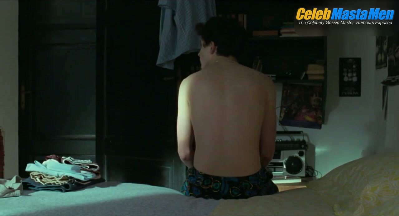 Timothee Chalamet Sexy Scene In Call Me By Your Name - Photo 3 of 5 photo 2