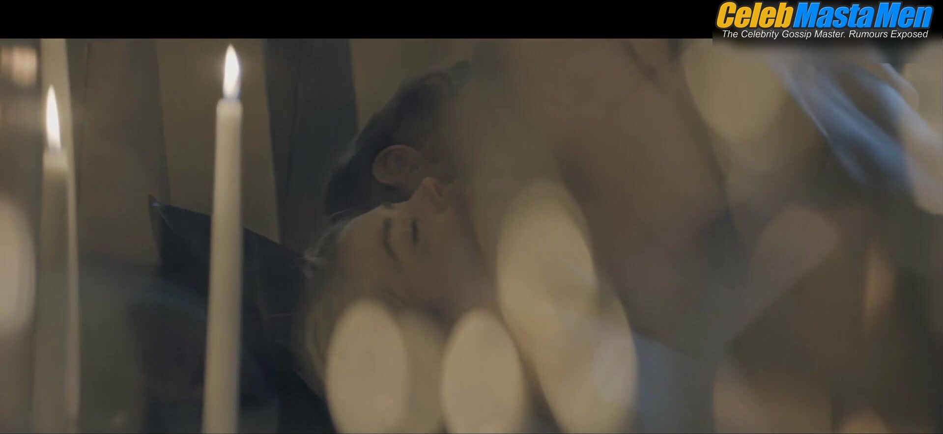 Alexander Skarsgard Butt, Straight Scene In The Stand - Photo 2 of 5 photo 4