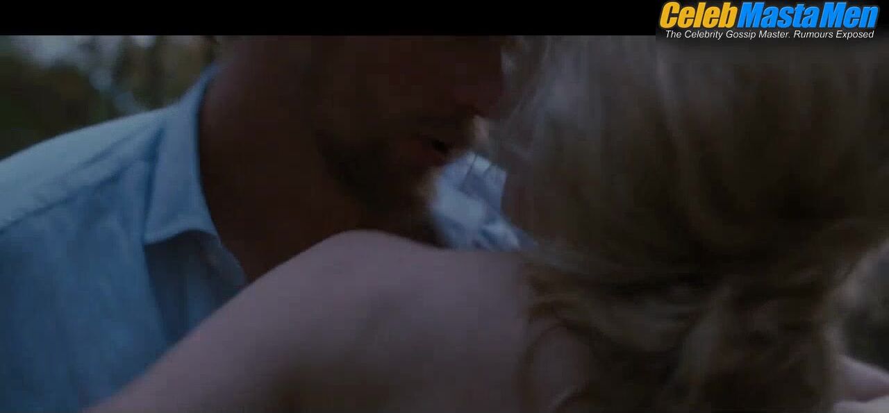 Alexander Skarsgard Sexy,shirtless Scene In The East - Photo 2 of 5 photo 1