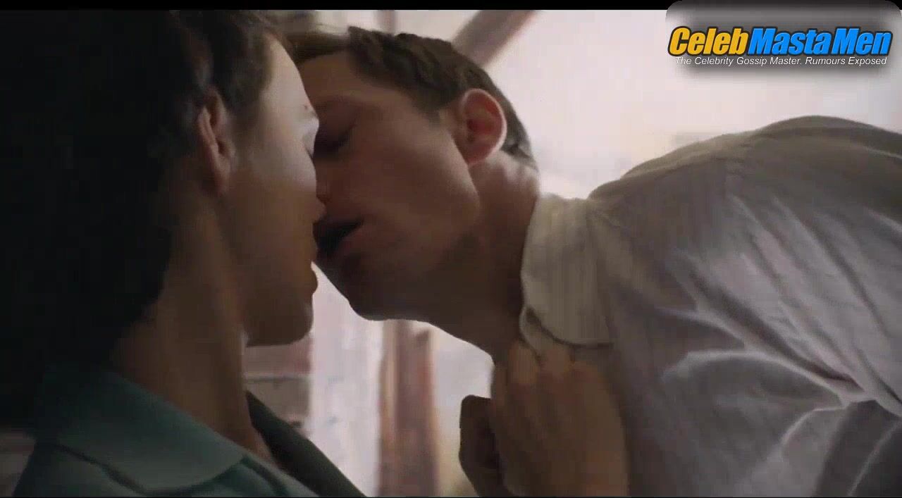 Alexander Skarsgard Straight, Shirtless Scene In The Aftermath - Photo 3 of 5 photo 1