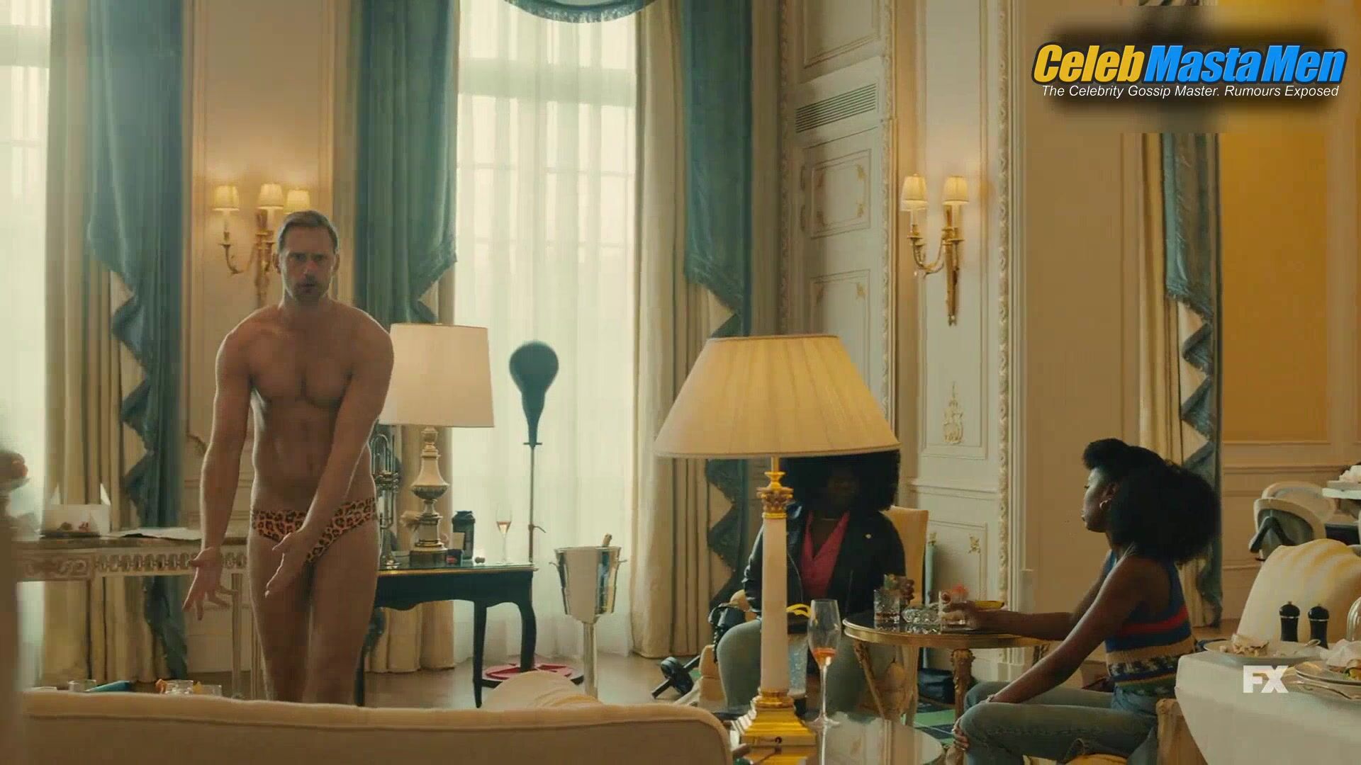 Alexander Skarsgard Bulge, Shirtless Scene In Atlanta - Photo 3 of 5 photo 2