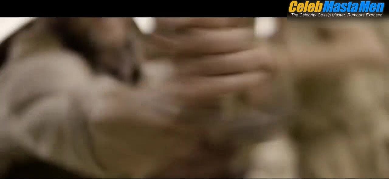 Alexander Skarsgard Sexy Scene In The Legend Of Tarzan - Photo 1 of 5 photo 4