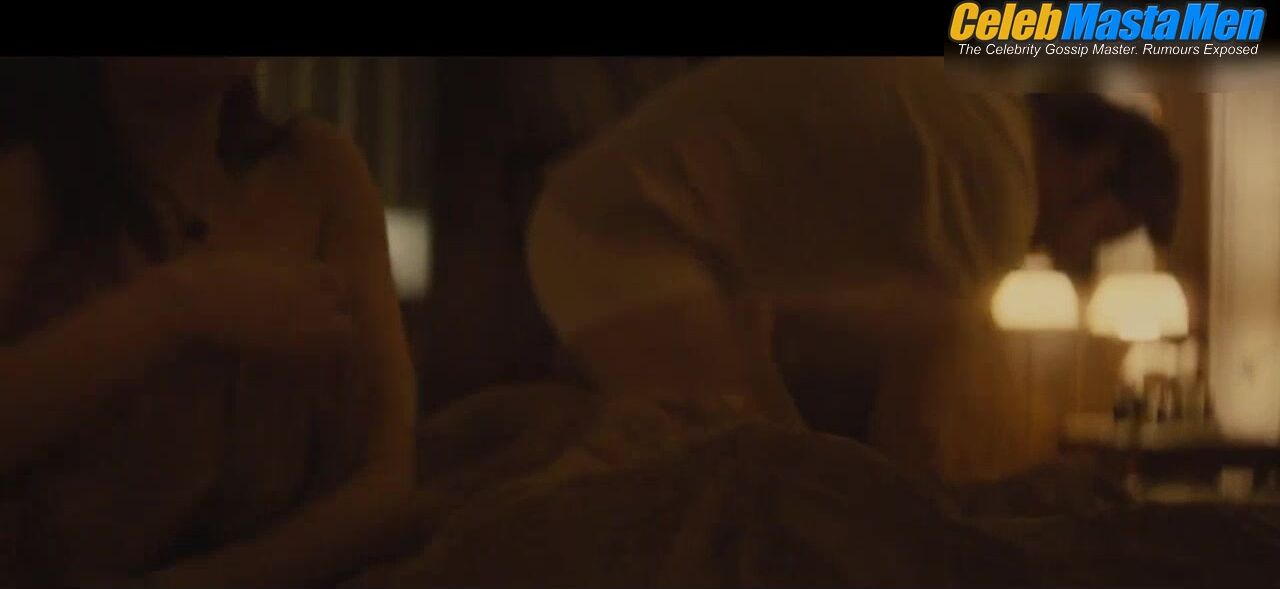 Alexander Skarsgard Bulge And Underwear Scene From The Diary Of - Photo 1 of 5 photo 4