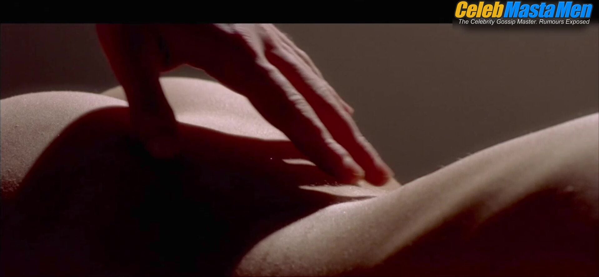 Chris Evans Shirtless, Straight Scene In London - Photo 2 of 5 photo 5
