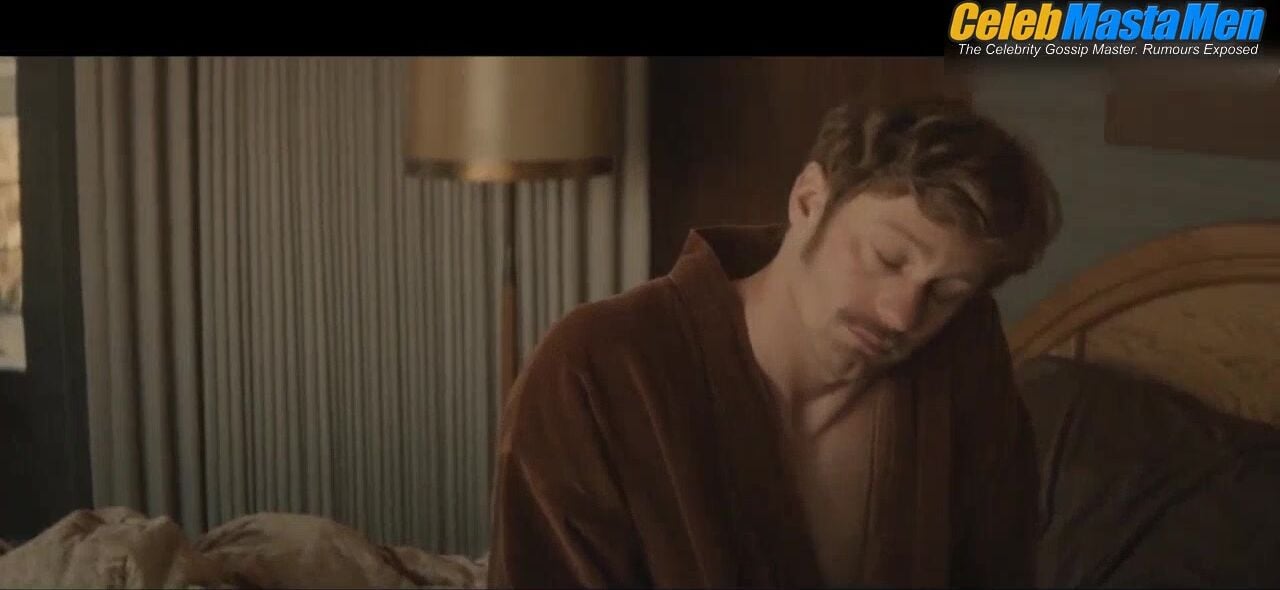Alexander Skarsgard Shirtless,underwear Scene From The Diary Of - Photo 1 of 5 photo 2