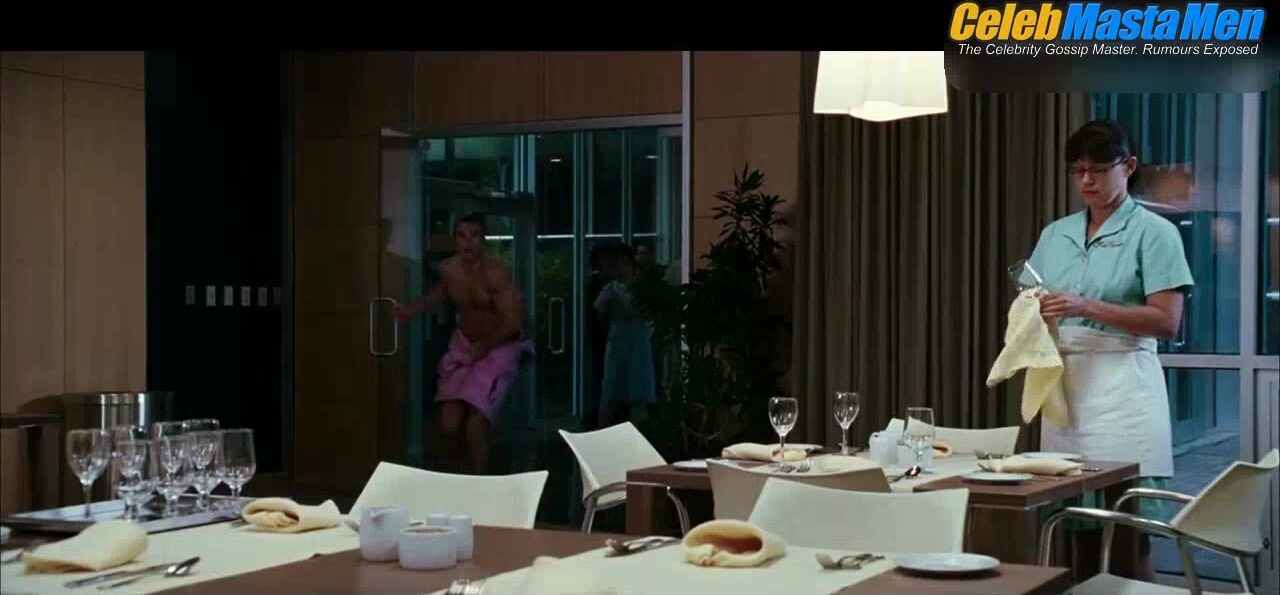 Chris Evans Shirtless Scene In Fantastic Four - Photo 2 of 5 photo 1