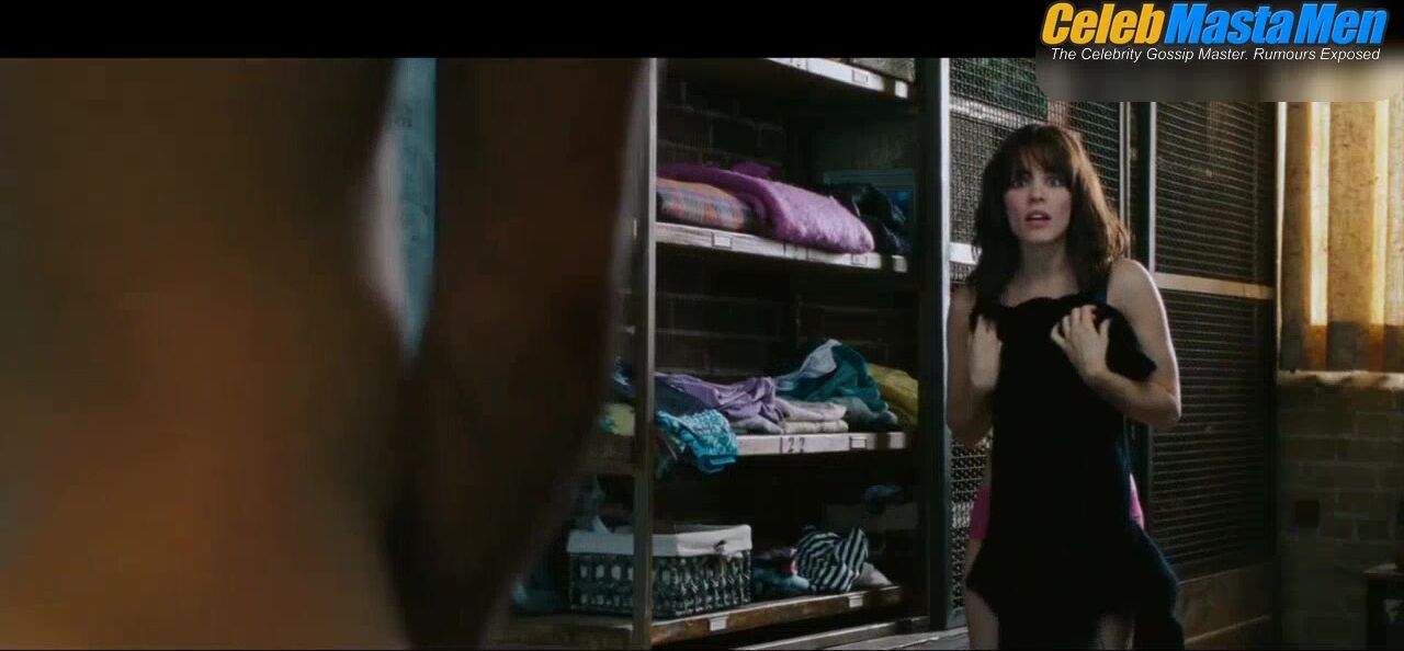 Channing Tatum Shirtless, Booty Scene From The Vow - Photo 2 of 5 photo 4