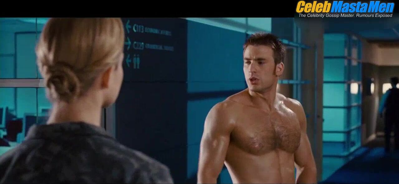 Chris Evans Shirtless, Sexy Scene From Fantastic Four - Photo 1 of 5 photo 2