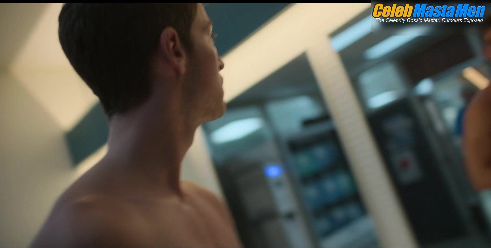 Manu Rios Shirtless Scene In Breathless - Photo 1 of 5 photo 4