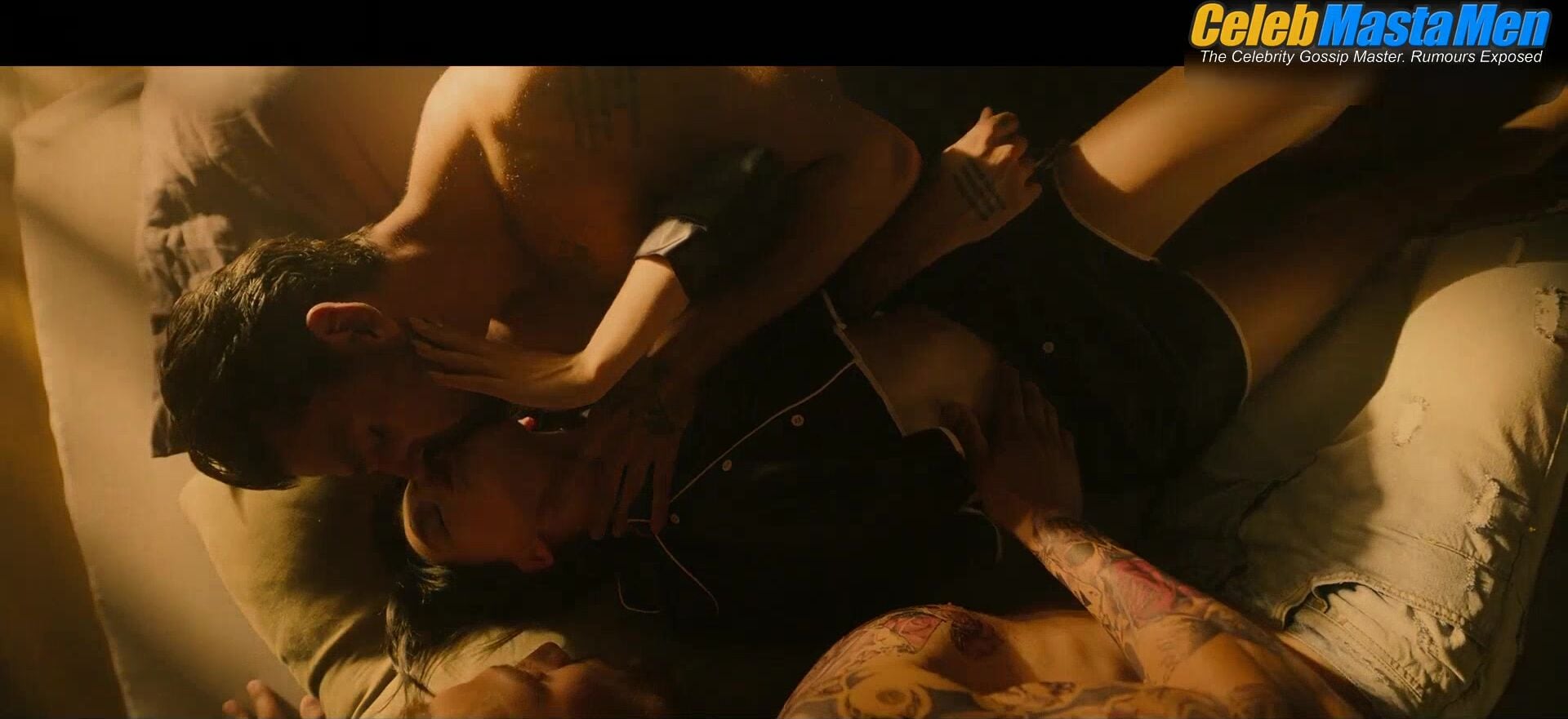 Michele Morrone And Simone Susinna’s Shirtless, Gay - Photo 3 of 5 photo 1