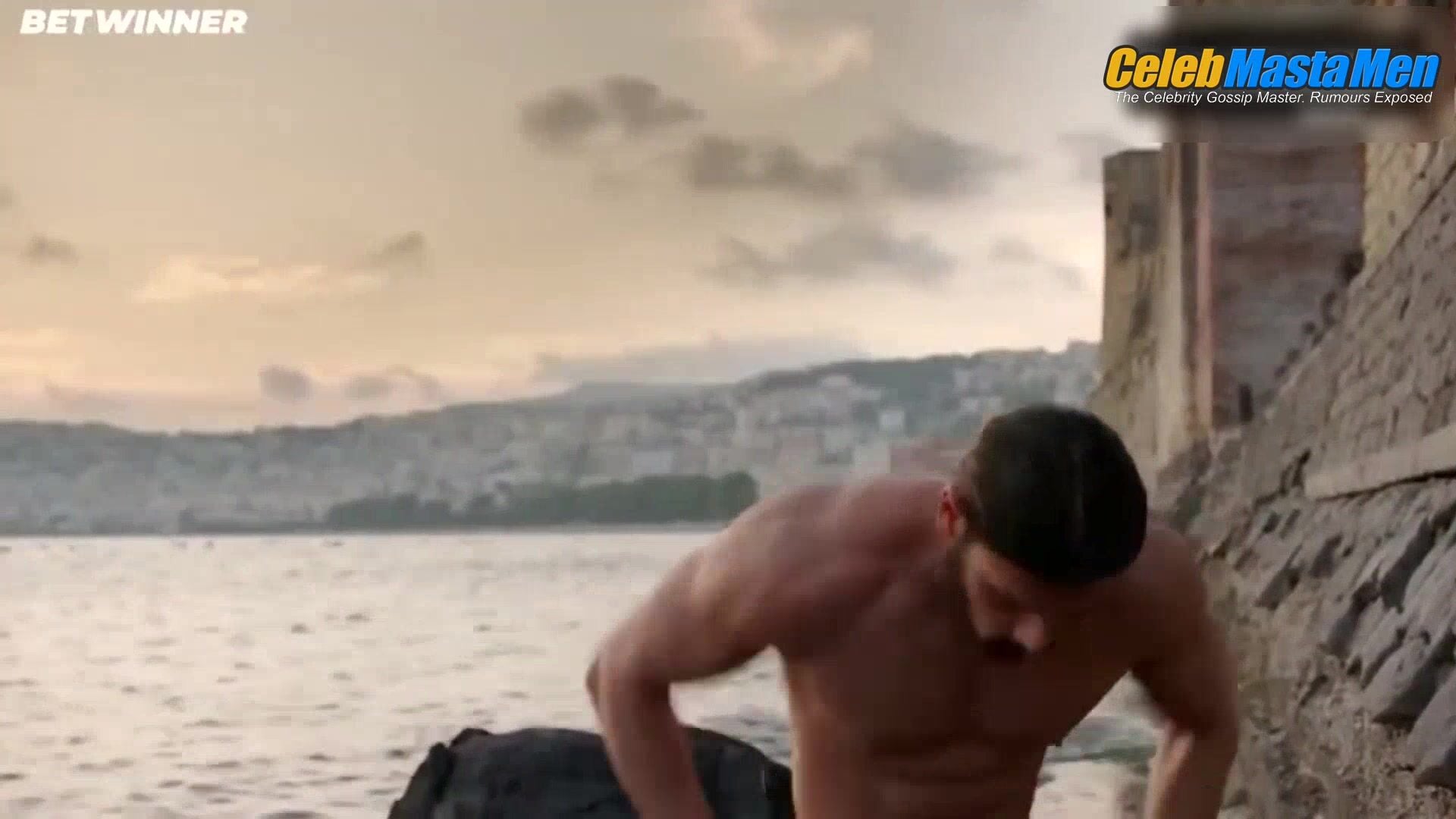 Michele Morrone ’s Ass, Shirtless Scene In Sirens - Photo 2 of 5