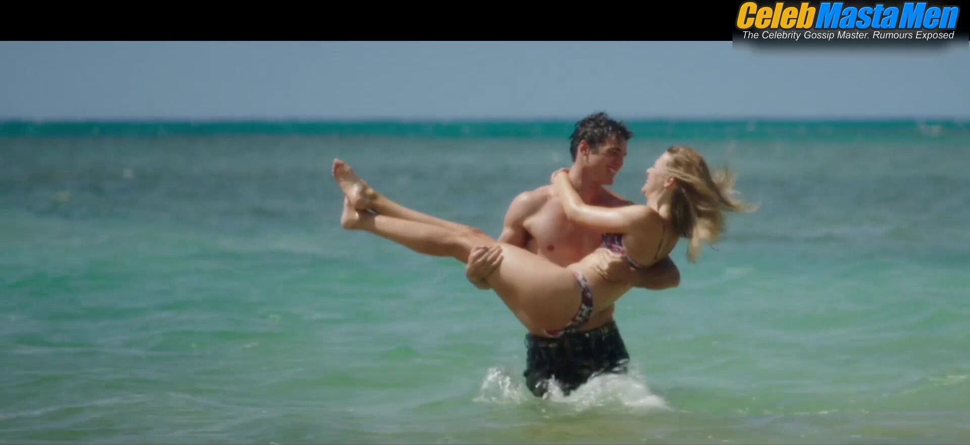 Jacob Elordi Shirtless Scene From 2 Hearts - Photo 2 of 5 photo 4