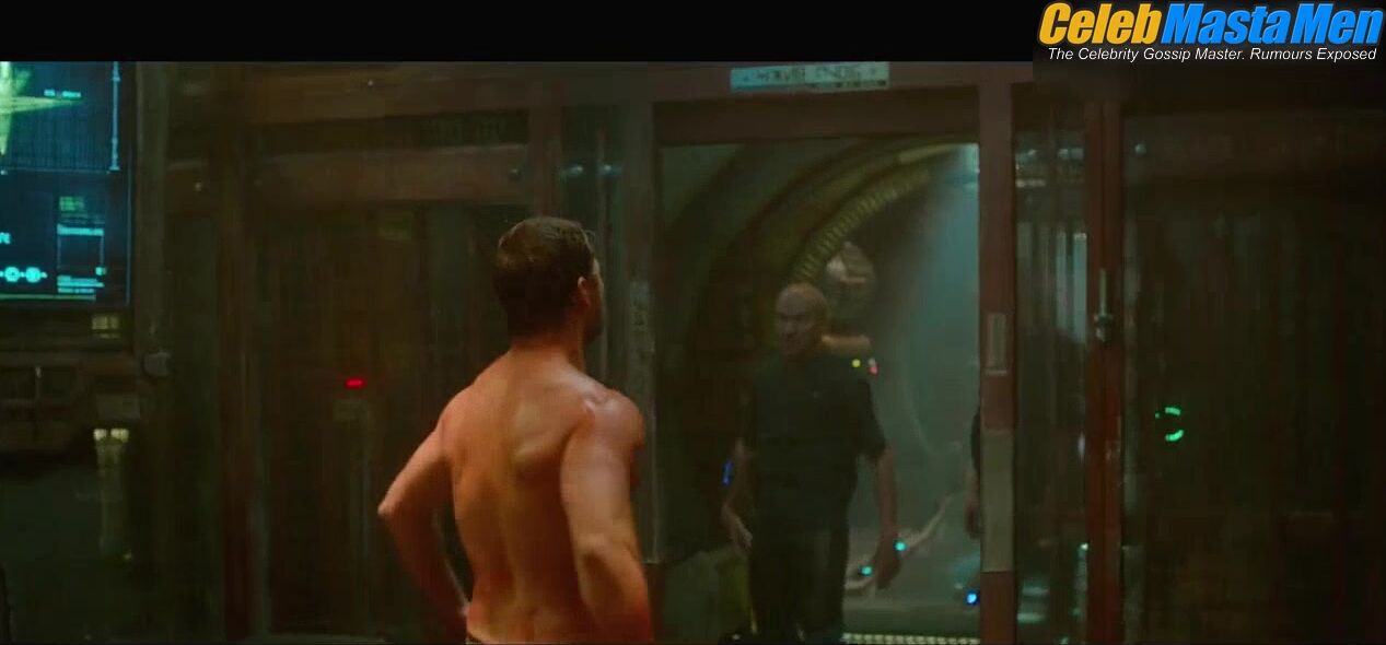Chris Pratt Shirtless, Sexy Scene From Guardians Of The - Photo 2 of 5 photo 4