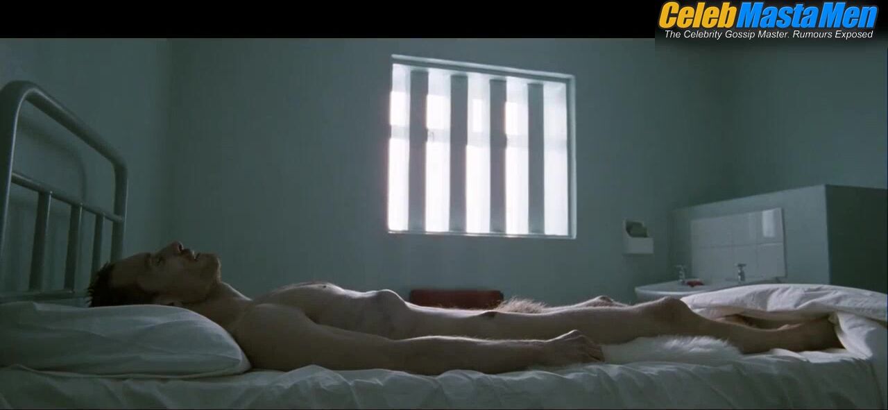 Michael Fassbender ’s Shirtless Scene From Hunger - Photo 3 of 5 photo 1