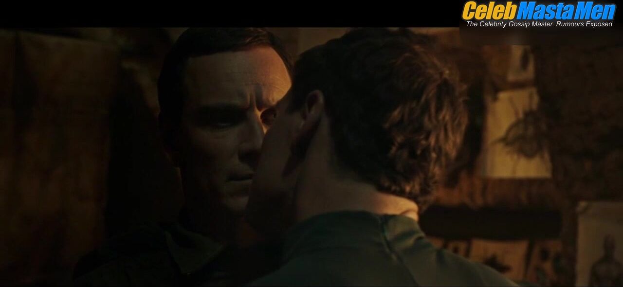 Michael Fassbender ’s Sexy Scene From Alien Covenant - Photo 2 of 5 photo 4