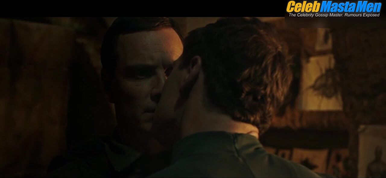 Michael Fassbender ’s Sexy Scene From Alien Covenant - Photo 2 of 5 photo 5