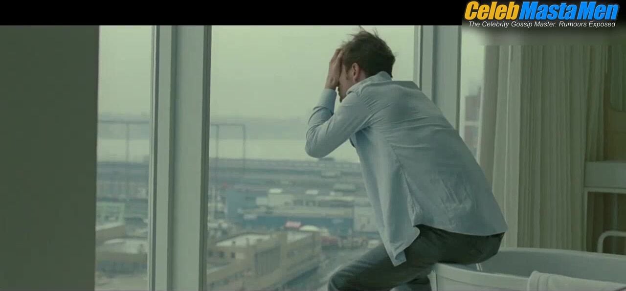 Michael Fassbender Nude Penis In Straight Scene From Shame - Photo 1 of 5