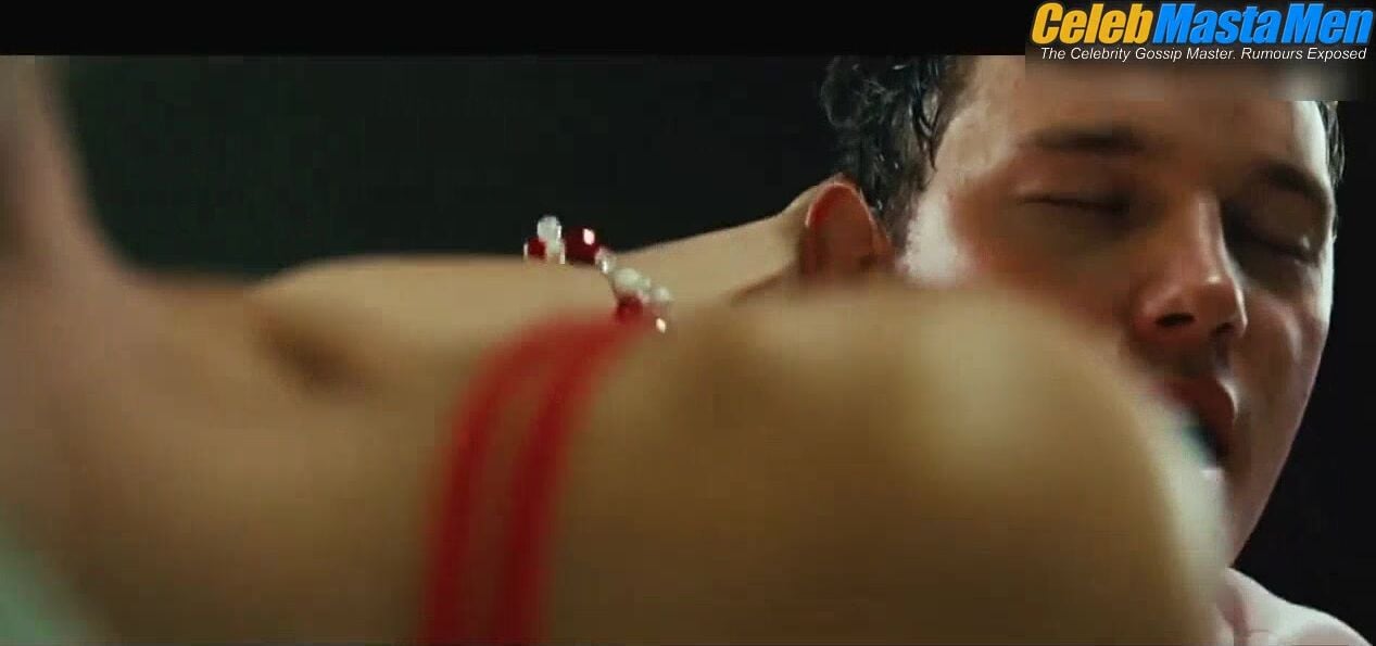 Chris Pratt Straight, Booty Scene From Wanted - Photo 1 of 5 photo 5